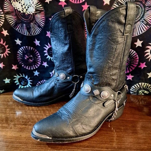 Dingo Suiter Black Leather Boots Chain Concho Collar Metal Tip Size 11 EW Mens - Picture 1 of 13